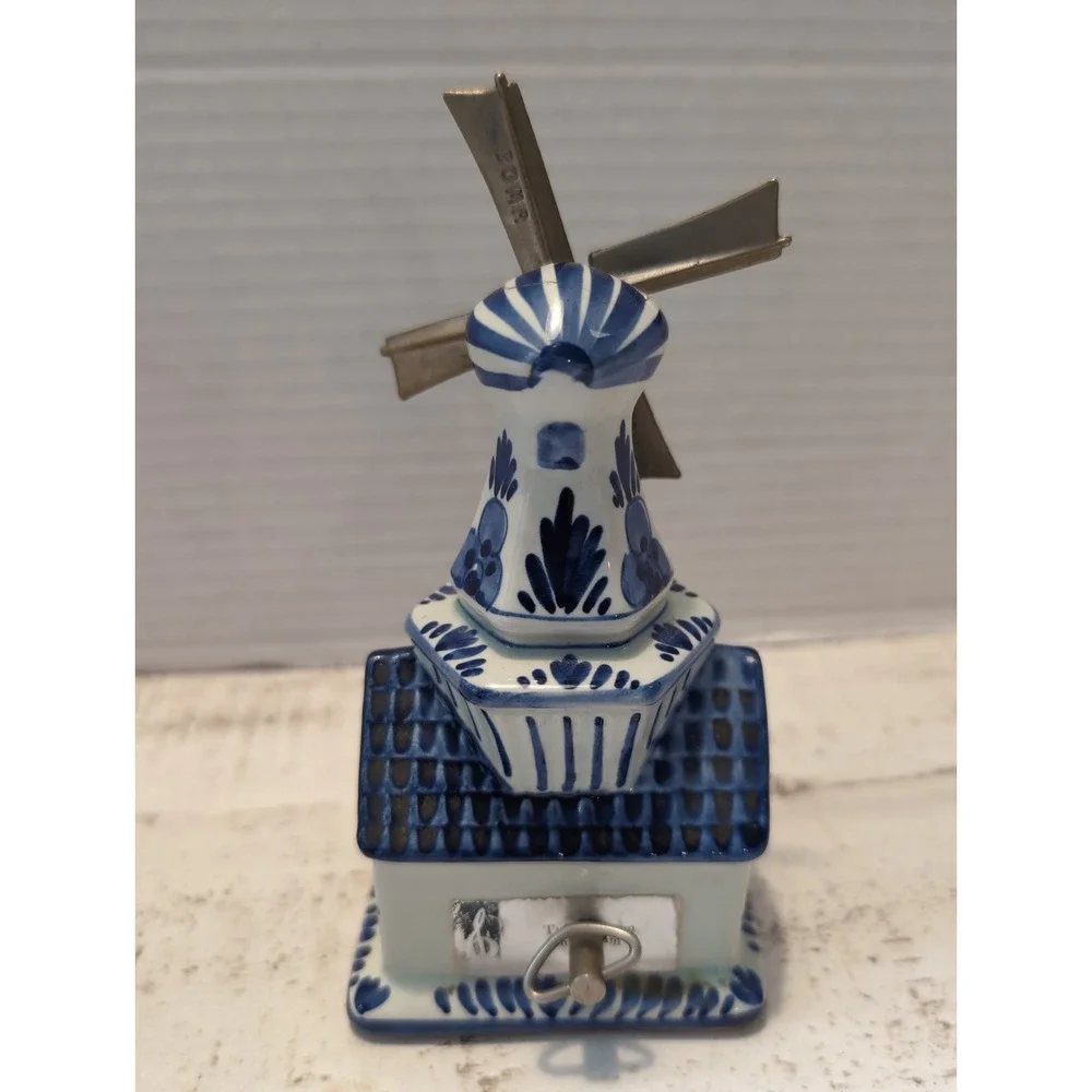 Vtg DELFT BLUE Rotating Windmill Music Box #61 